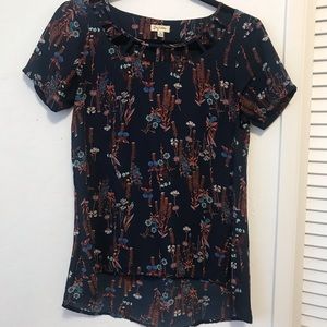 Lily white small blouse